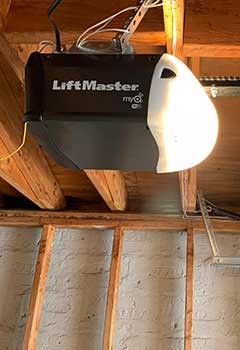 Garage Door Opener Replacement In Swann Estates Home