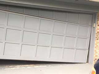 Most Common Garage Door Malfunctions | Garage Door Tampa FL